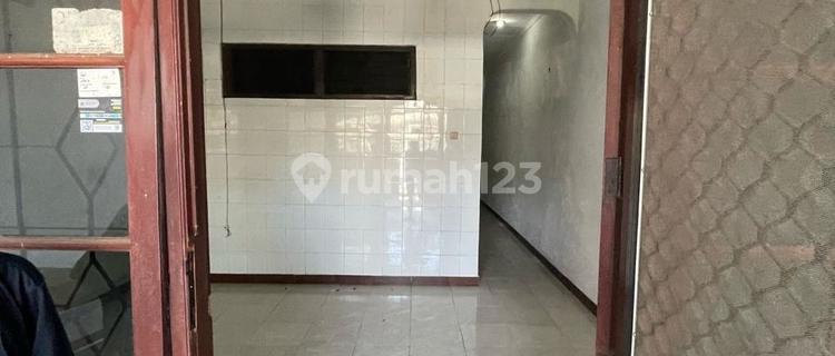 Rumah Murah Area Kota Bisa Untuk Gudang Dan/Atau Konveksi 1