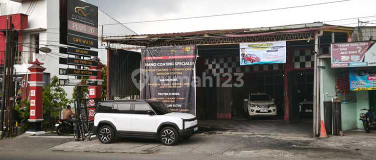 Cuci Mobil Strategis Pinggir Jalan Raya Di Banyumanik Semarang 1