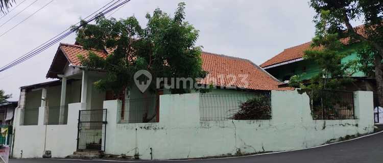 Rumah Pojok Murah di Sri Rejeki Manyaran Semarang 1