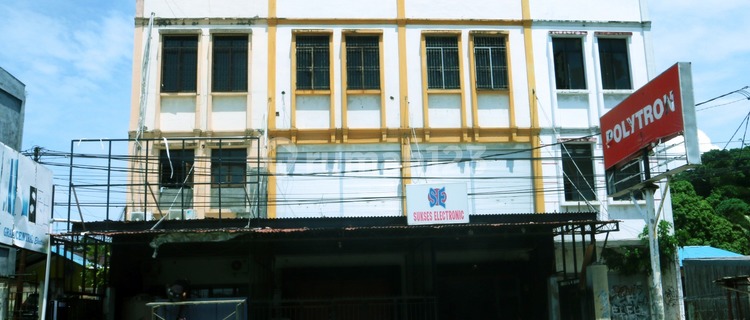 Ruko Prime Location on Jendral Ahmad Yani in Sorong, West Papua. 1
