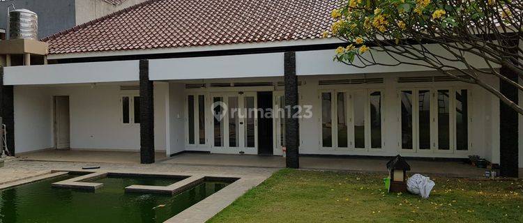 Dijual Rumah Kemag Jakarta Selatan Kondisi Rapih Siap Pakai 1