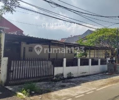 For Quick Sale: 1-Story House in Kayu Putih, East Jakarta 1