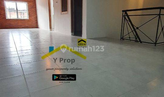 Dijual Rumah Art Design Industrial Terakota , 3 Lantai BEBAS Banjir di Tanjung Duren Selatan, Jakarta Barat 1