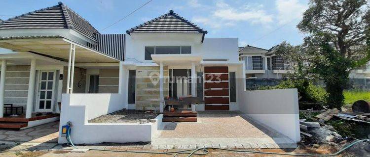 Rumah 600jt An Dekat Ke Unbraw di Soekarno Hatta, Malang 1