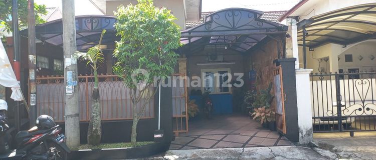 Good SHM house for sale, quick need in Sulfat. 1