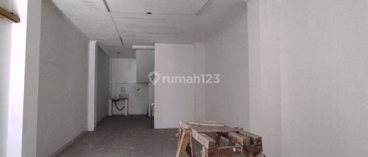 For Rent Ruko di Pusat Kota Kebonjati Dekat Ke Dulatip 1