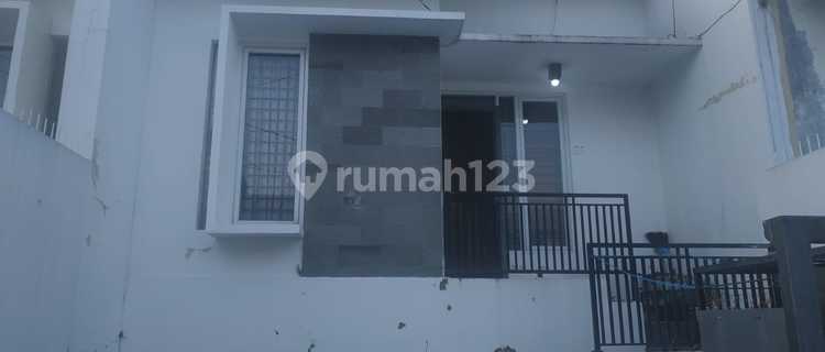 Ready-to-Live House with SHM, 2 BR, Near Pasteur Toll Road, Mekar Wangi, Bandung 1