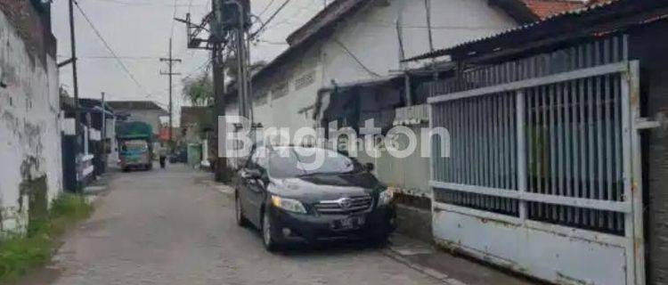 GUDANG KEMLATEN COCOK UNTUK HOME INDUSTRI DEKAT RAYA MASTRIP  1