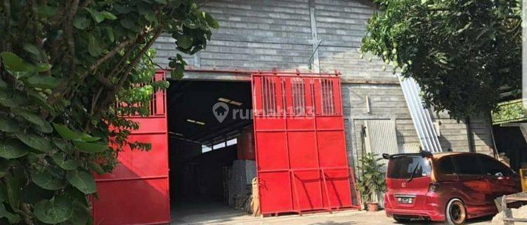 Gudang strategis siapa pakai 1