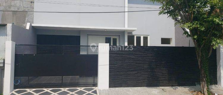 Rumah baru bagus siap pakai 1