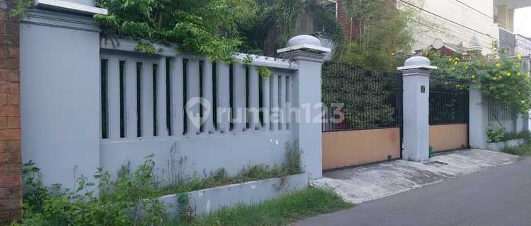 Rumah Bagus Strategis Siap Pakai Di Laweyan Solo 1