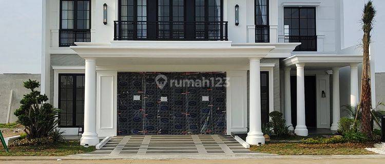 Rumah Mewah 3 Lantai 6 Kamar Tidur Plus Attic Citraland Palembang