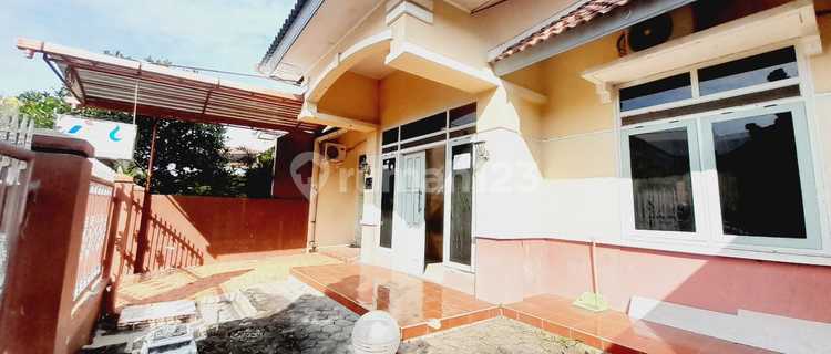 Ready-to-Live House for Rent, Near Karangturi School, Near Airport, Comfortable, Safe, Quiet 1