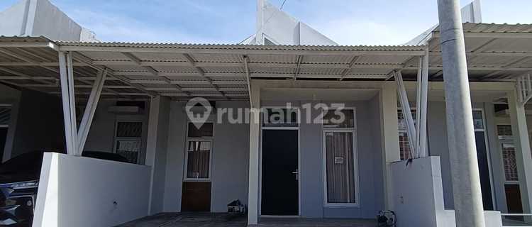 Ready-to-Occupy House for Rent, City Center, Strategic, Comfortable, Safe Neighborhood, One Gate Cluster 1