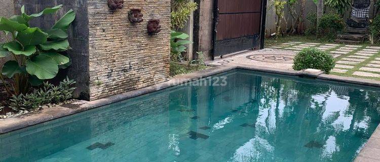 Rumah di Buleleng Seririt Bali 2 Lantai SHM Bagus Hadap Timur Ada Pool Rasa Villa 1