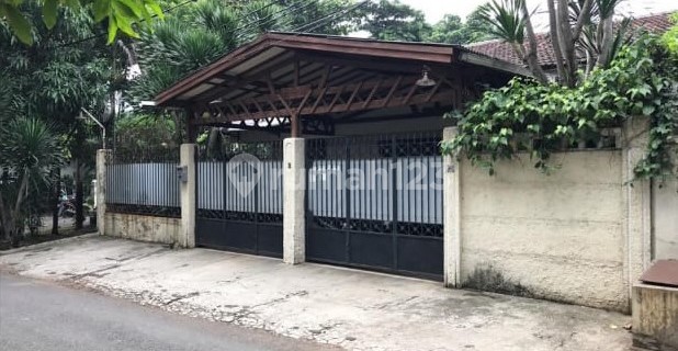 Dijual Rumah di Daerah Kebayoran Baru Jakarta Selatan 1