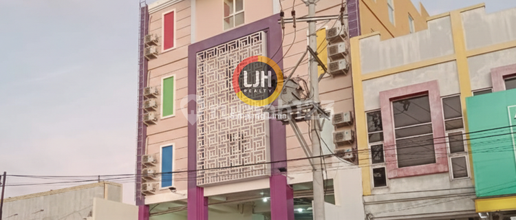 Dijual Hotel Baru Ada Lift di Jl. Lamper Tengah Raya 1