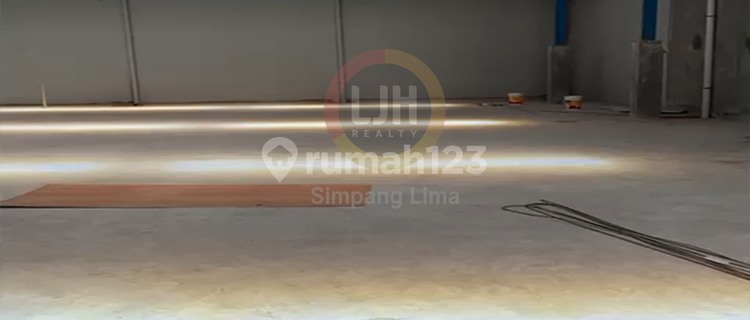 Disewakan Gudang Bagus 600 m2 SHM Genuk, Semarang 1