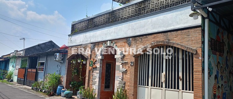 Rumah Cluster Strategis Colomadu 1