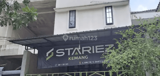 Dijual Kost strategist dan modern di Kemang 1