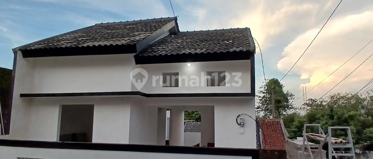 Rumah Ready Cluster Sambiroto,2menit Unimus,free Kanopi&rolingdor 1