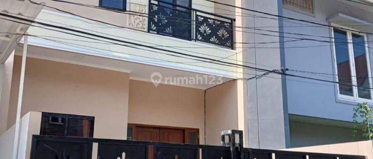 Jual Rumah di Kelapa Gading  1