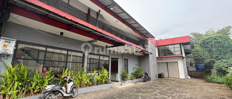 Two-Story Shop House Suitable for Restaurant on Jl. Raya Alternatif Cibubur 1