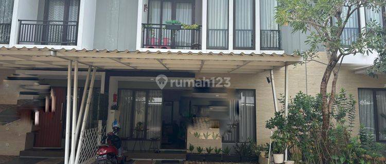 Rumah Modern Tropis,  Full Renov Siap Huni di Premier Estate 3 Cibubur 1