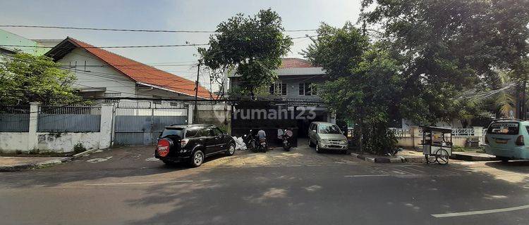 Ruko 2 lantai cocok untuk Usaha & Kantor di Bungur Besar Raya 1