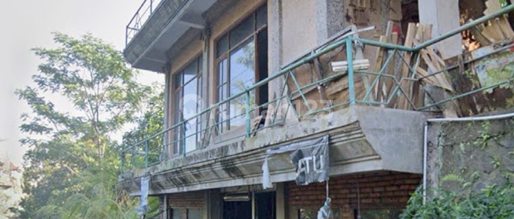 3-Story Shop House by Main Road, Minimum 10 Years Lease 1