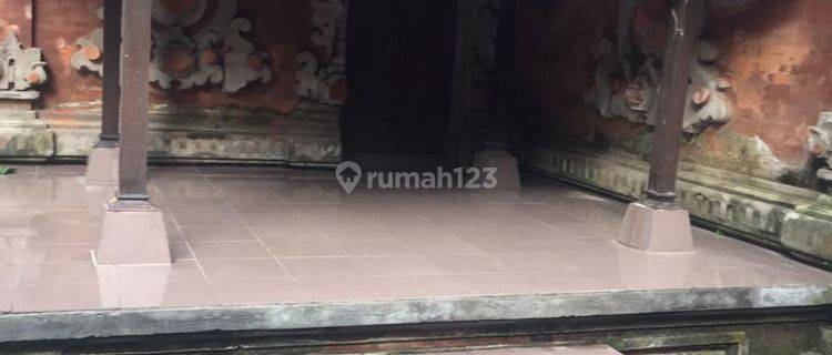 RUMAH BESAR SIAP HUNI DI JALAN A YANI UTARA DENPASAR  1