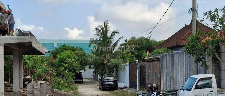 SEMINYAK AREA FOR RENT STRATEGIC LAND 1