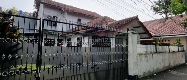 RUMAH SECONDARY 2 LANTAI TANAH LUAS HARGA MURAH DEKAT TOL DAN KRL  1