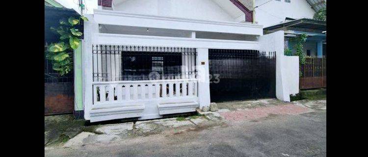 Rumah Sudah Renovasi Unfurnished SHM di Jl Nias 2 Ngemplak Gilingan , Solo 1