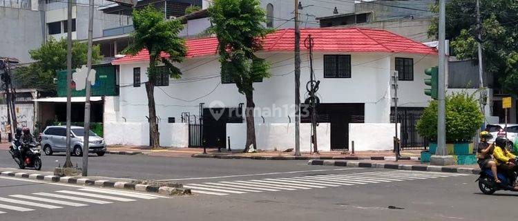 Disewakan Ruko Brandnew Tubagus Angke Lokasi Super Strategis 1