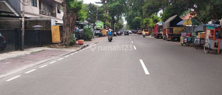 Tanah ada bangunan lama di bendungan hilir jakarta pusat 1