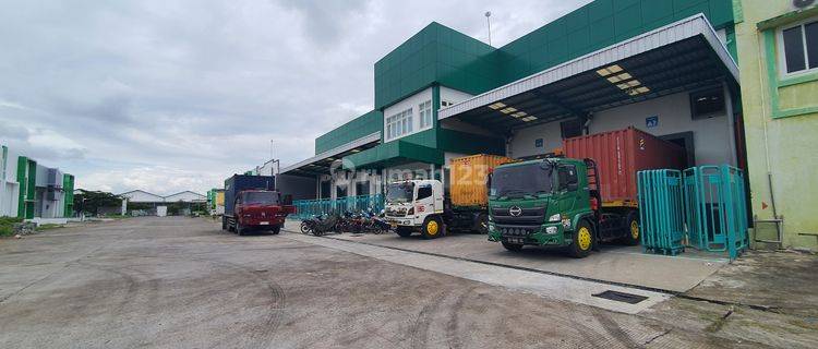 gudang favorite makassar akses tol ir sutami  1