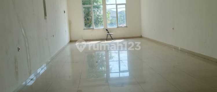 Disewakan Ruko Siap Huni Area Turangga Bandung 1