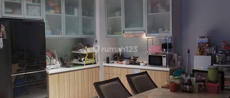 Dijual Apartemen Satu8 3+1 BR Unit Paling Atas 1