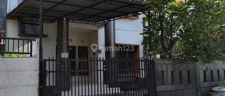 Rumah minimalis one gate system mobil papasan strategis di gatot subroto I  1