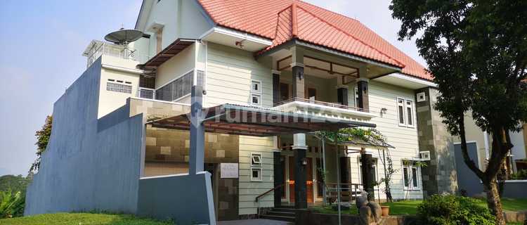 Rumah Besar Cantik Siap Huni di Tatar Pitaloka Kbp 1