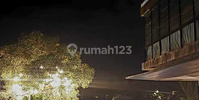 Rumah 2 Lantai dengan Kolam Renang di Tatar Rambut Kasih Kbp 1