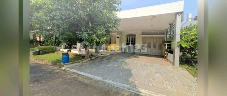 Rumah Satu Lantai Cluster Onr Gate Graha Padma 1