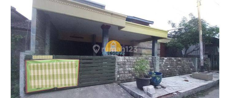 Disewakan Rumah Siap Pakai Dekat Kota Dalam Perumahan 1