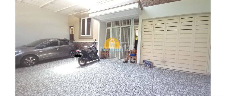 Rumah  Bangunan Bagus Siap Pakai Tengah Kota  1