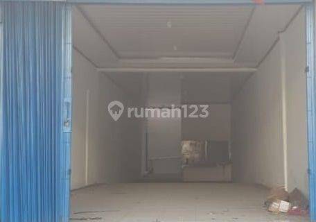 Disewakan Kios di Daerah Mampang Jakarta Selatan 1