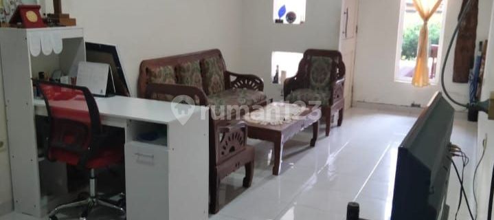 Jual rumah semi furnished murah daerah Krapyak 1