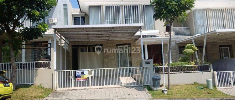 Rumah Full Furnished 2 Lantai Bagus di Perumahan Citragrand Boulevard 1