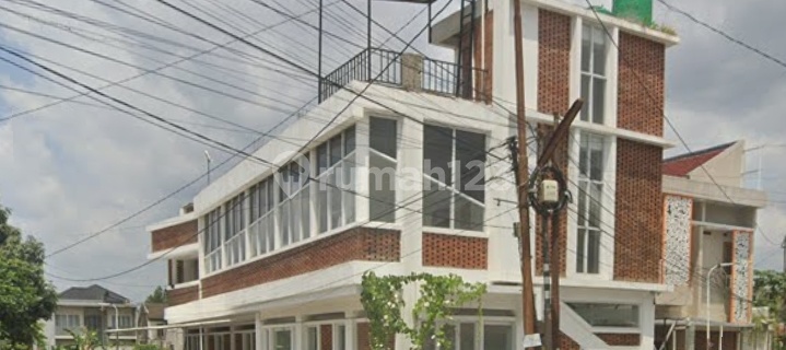 Exclusive Boarding House Near Pakuwon Mall and Seturan 1