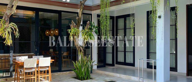 (J25) MODERN LUXURY VILLA 8 BEDROOMS DI KUTA 1